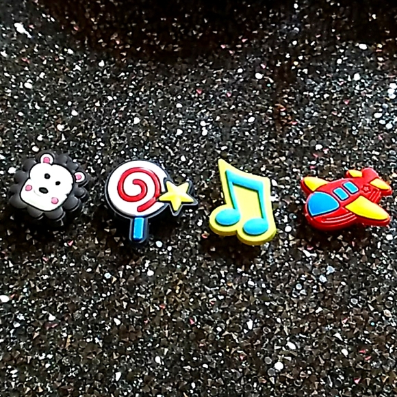 Crocs Jibbitz pack of 8 - Picture 2 of 3